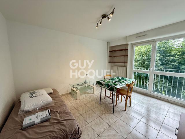 Studio 27 m²