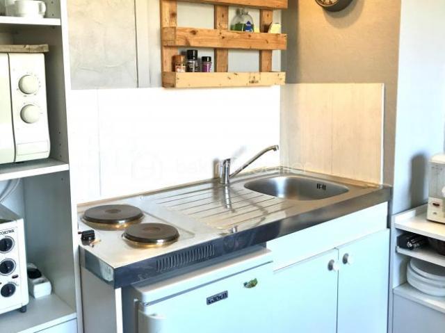 Studio 27 m²