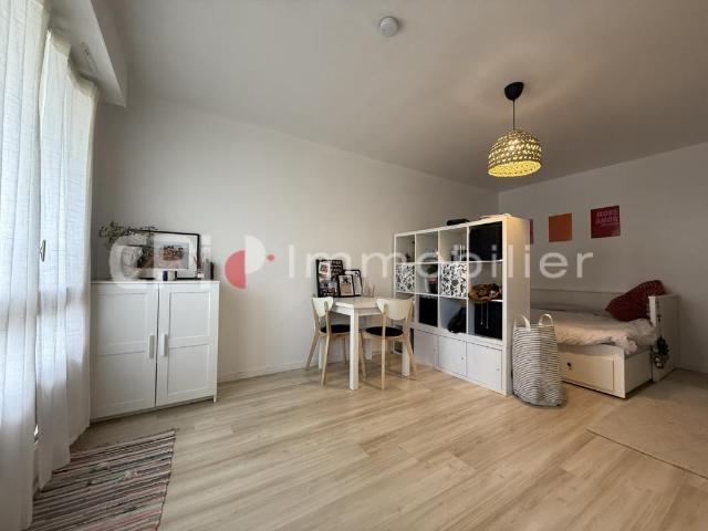 Studio 27 m²