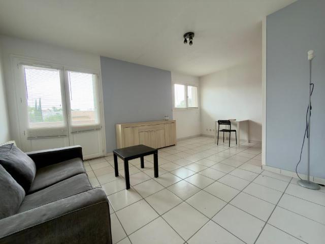 Studio 27 m²