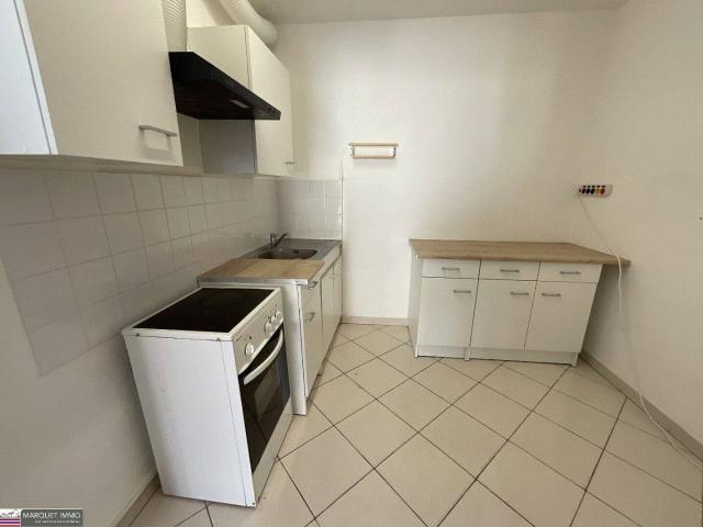 Studio 27 m² au 2° étage avec balcon