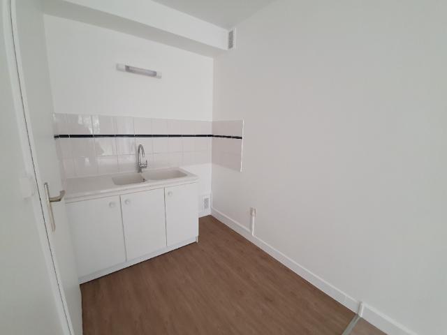 STUDIO 27M² VERSAILLES GRAND SIECLE