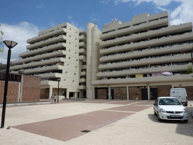 Studio · 28 m²