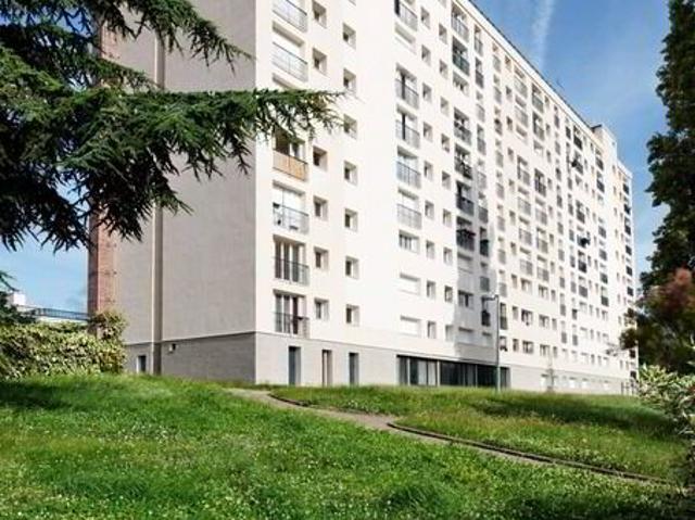 Studio · 28 m²