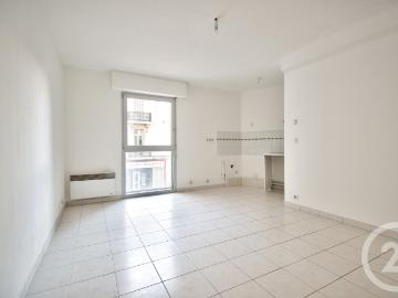 Studio 28 m²