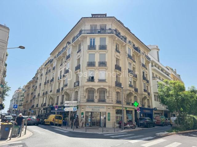 Studio 28 m²
