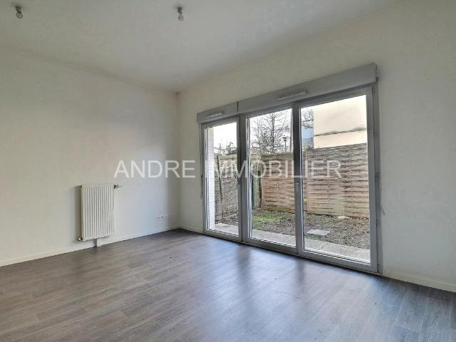 Studio 28 m²