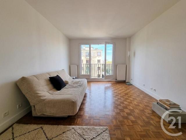 Studio 28 m²