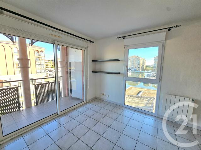 Studio 28 m²