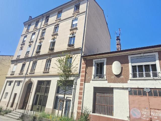 Studio 28 m²