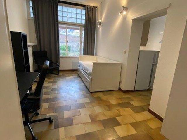 Studio 28 m² bd Général Jacques à Ixelles
