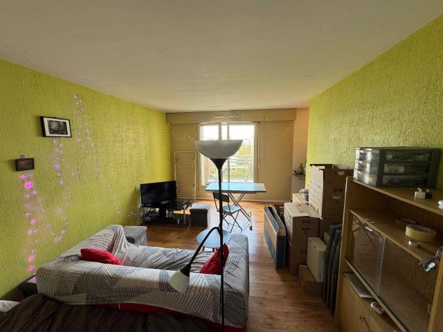 Studio 28 m² Le Kremlin bicêtre