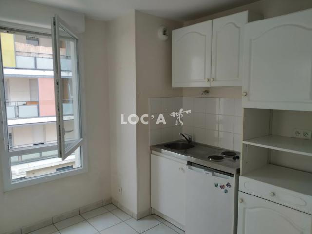 Studio 28 m² ref: 6936476