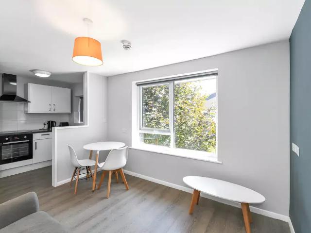 Studio 28, Rivergreen, Varsity Clifton 1 bed apartment to rent £802 pcm £185 pw
