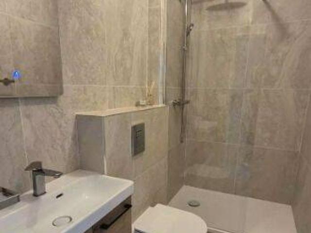 Studio / 28m² / Maisons Alfort Alfortville RER D