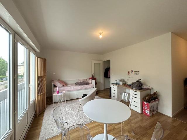 STUDIO 28M ² REIMS CENTRE PROCHE POMMERY