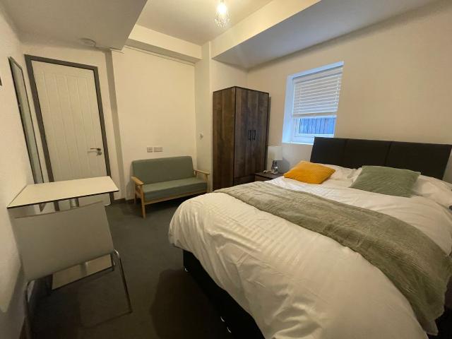 Studio 2 Milton Road, Fletton, Peterborough, Cambridgeshire PE2, Room to rent, £645 pcm | PrimeLocation