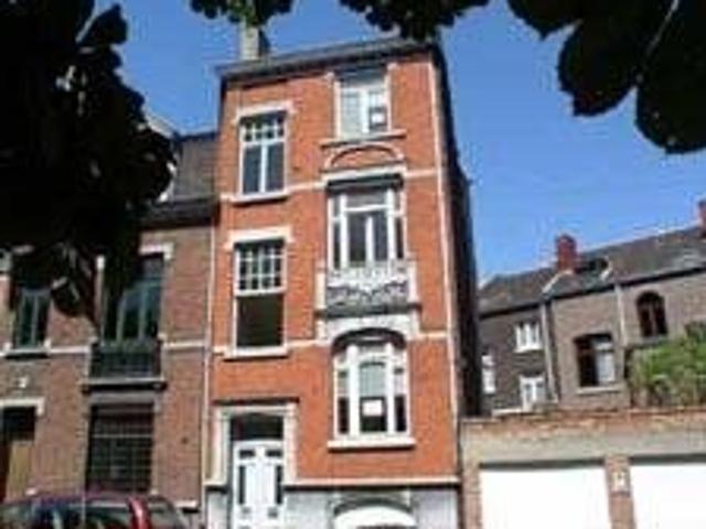 Studio 2 pieces à Liège, quartier Emile De Laveleye