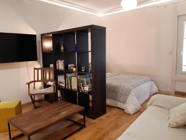 Studio 28 m²