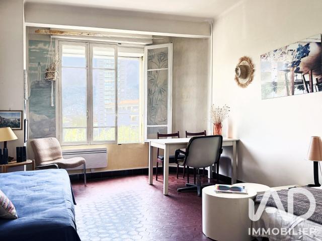 Studio 30 m²