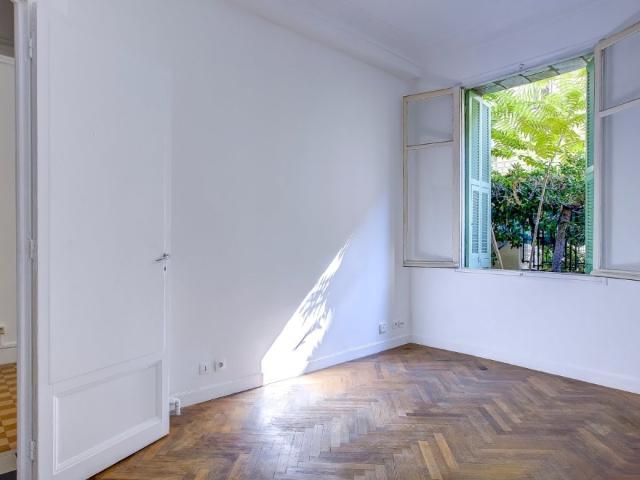 Studio 30 m²