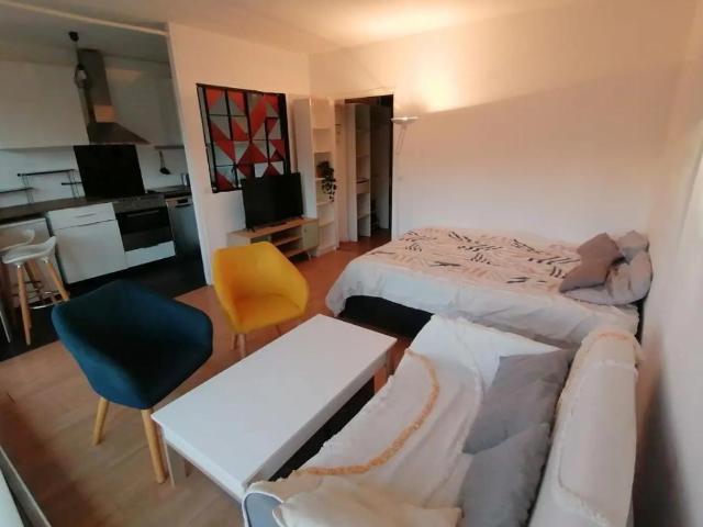 Studio 30 m²