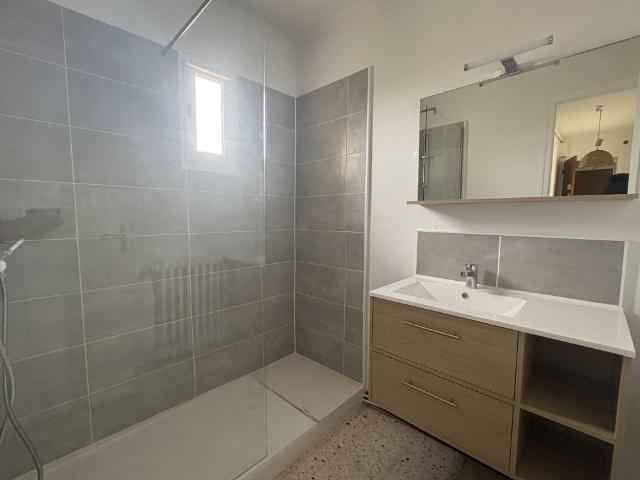 Studio 30 m² 1 pièce Perpignan 66000