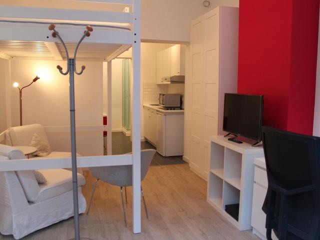 Studio 30 m² Rue du Bois de Linthout à Woluwe Saint Lambert