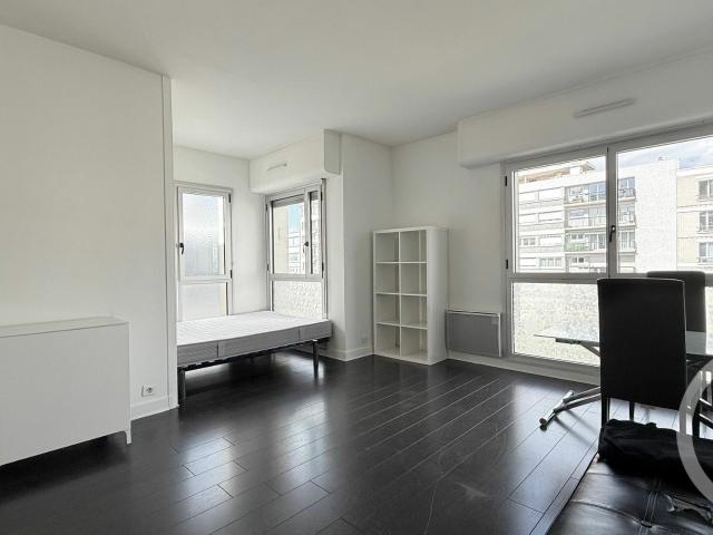 Studio 31 m²