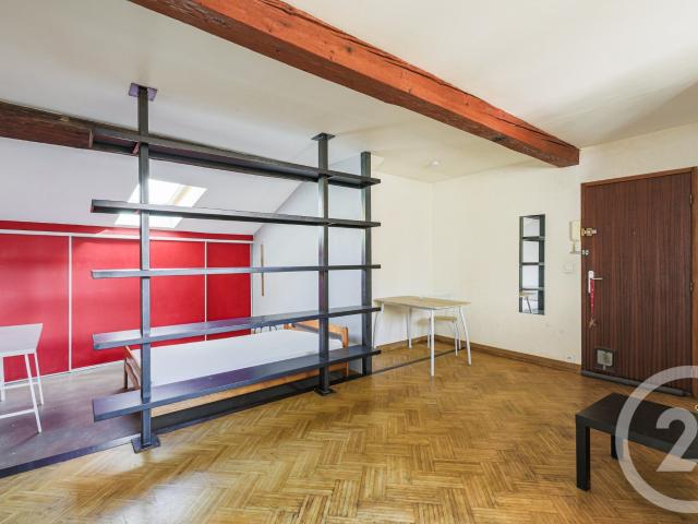 Studio 32 m²