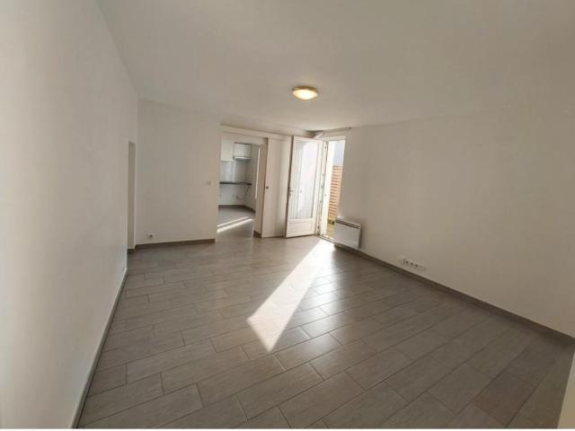 Studio 32 m²
