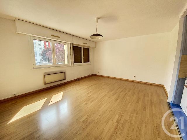 Studio 32 m²
