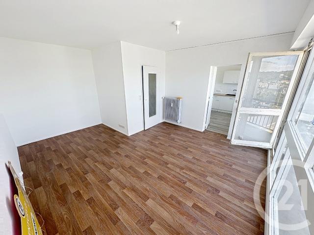 Studio 32 m²