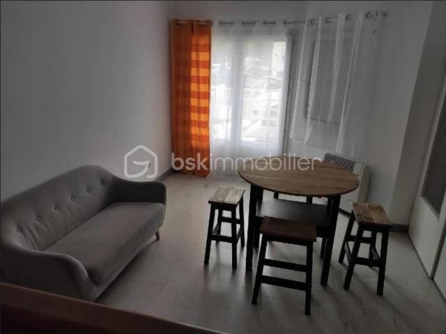 Studio 32 m²