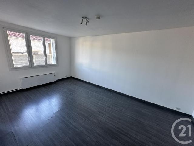 Studio 32 m²