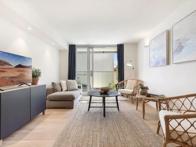 Studio 332 Fully Furnished Including Utilities