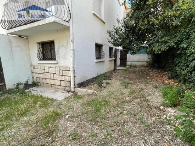 Studio 33 m²