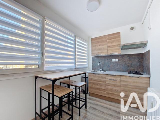 Studio 34 m²