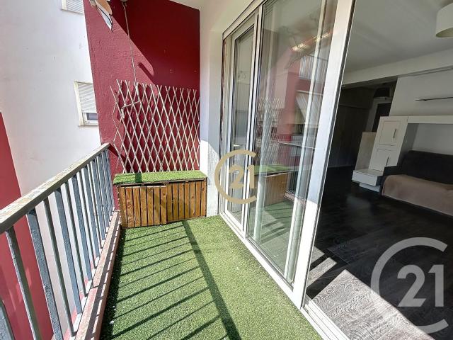 Studio 34 m²