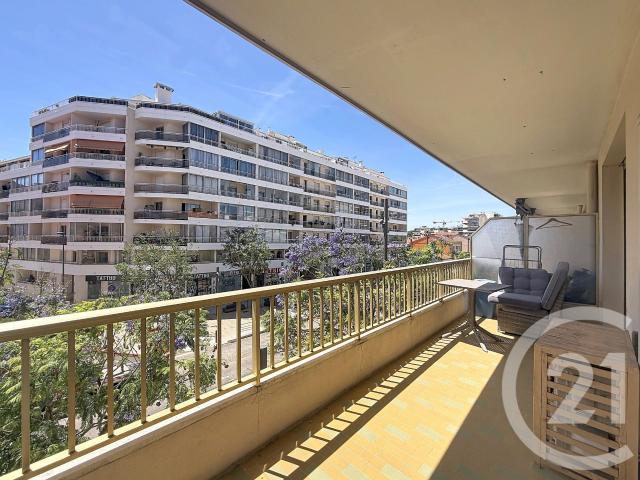 Studio 35 m²