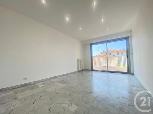 Studio 35 m²