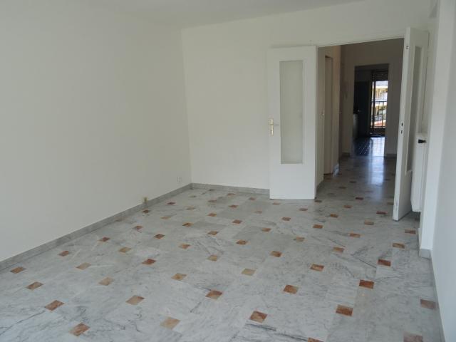 Studio 35m2 terrasse et balcon