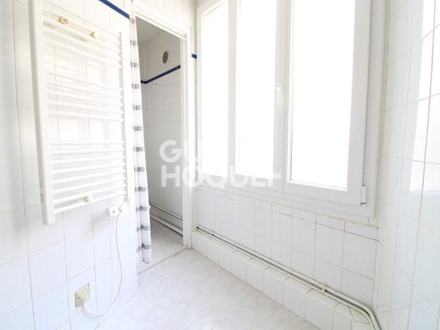 STUDIO 35M2 CHAMPEAUX