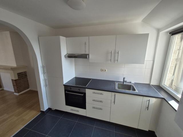 Studio 38 m² Boulevard Emile Jacqmain à Bruxelles