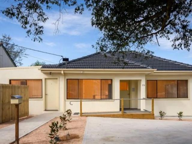 studio 4/29 Hutton Street, Dandenong