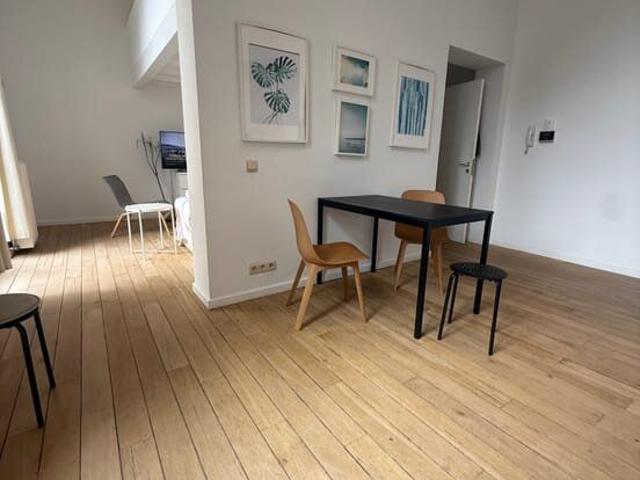Studio 45 m2 Bright and modern fully furnished