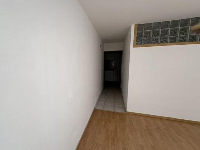 Studio 45 m² Rue Saint Bernard à Saint Gilles