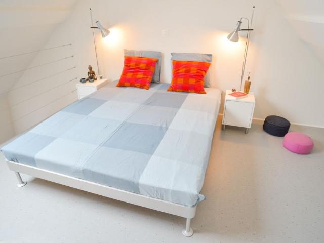 Studio 5 duplex voor 2/1 pers. Désiré Van Mon­ck­ho­ven­straat 39