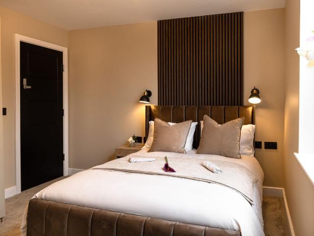 Studio 5, Stepping Lane DE1, Studio to rent, £700 pcm | PrimeLocation