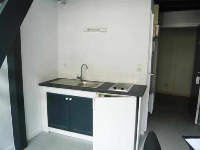 STUDIO
